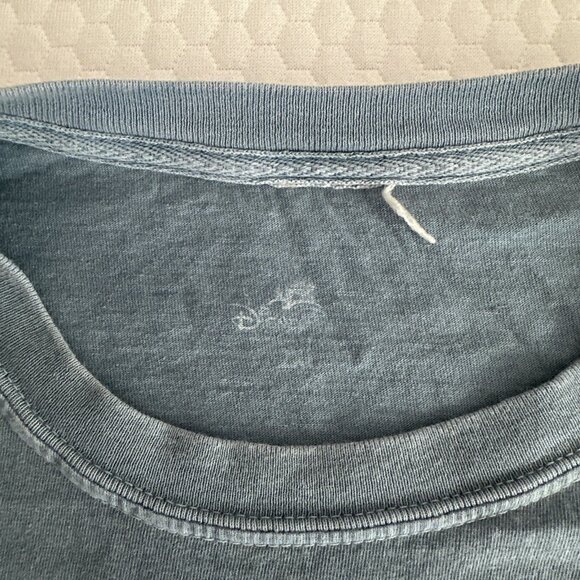 Disney's Animal Kingdom 20th Anniversary April 22 2018 2XL Blue T-Shirt RARE - Picture 4 of 8